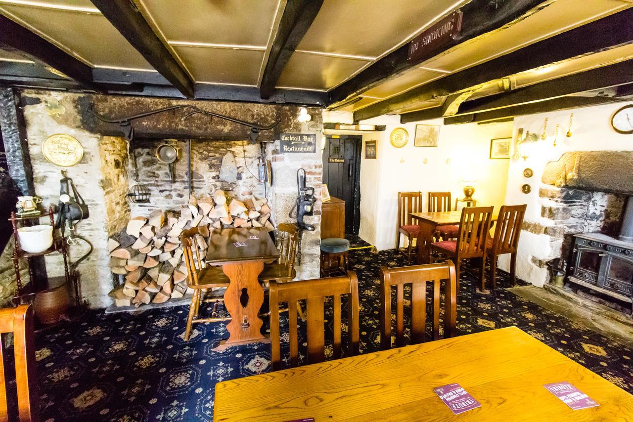 The Weary Friar Inn Pillaton Exteriér fotografie