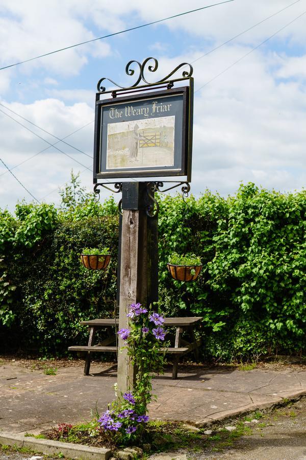 The Weary Friar Inn Pillaton Exteriér fotografie